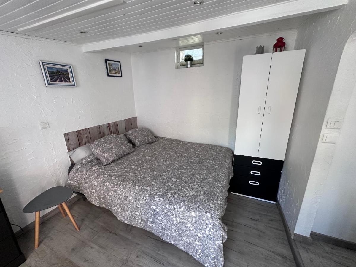 Studio Les Iris Climatise, Entre Mer Et Collines, Classe Meuble De Tourisme 2 Etoiles Allauch Exteriör bild